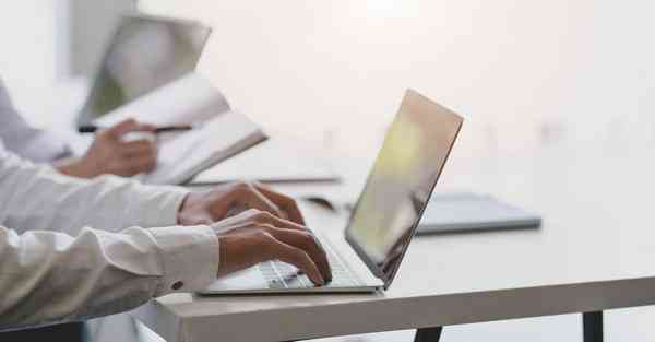 手机怎样安装Instagram